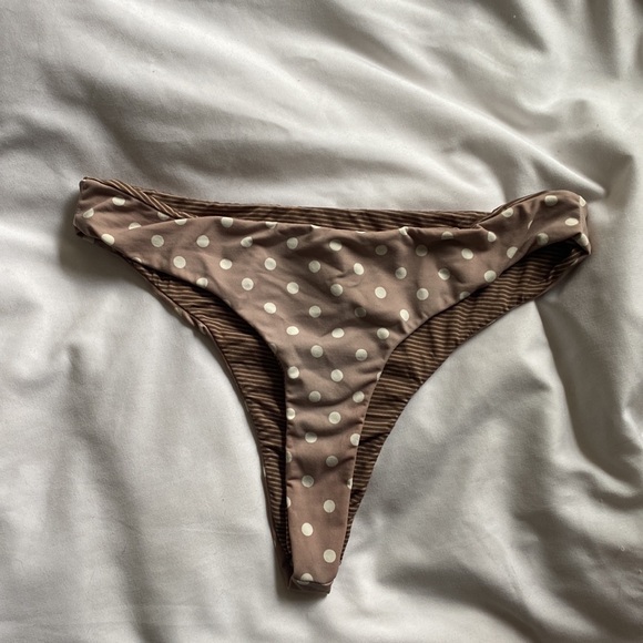 Acacia set - Picture 7 of 10